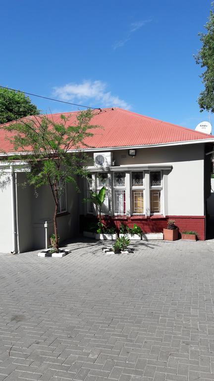 Valley Guest House Претория Екстериор снимка